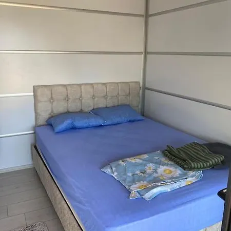 Bodrum-ortakentte Denize Sifir Kucuk Ev Дом отдыха *